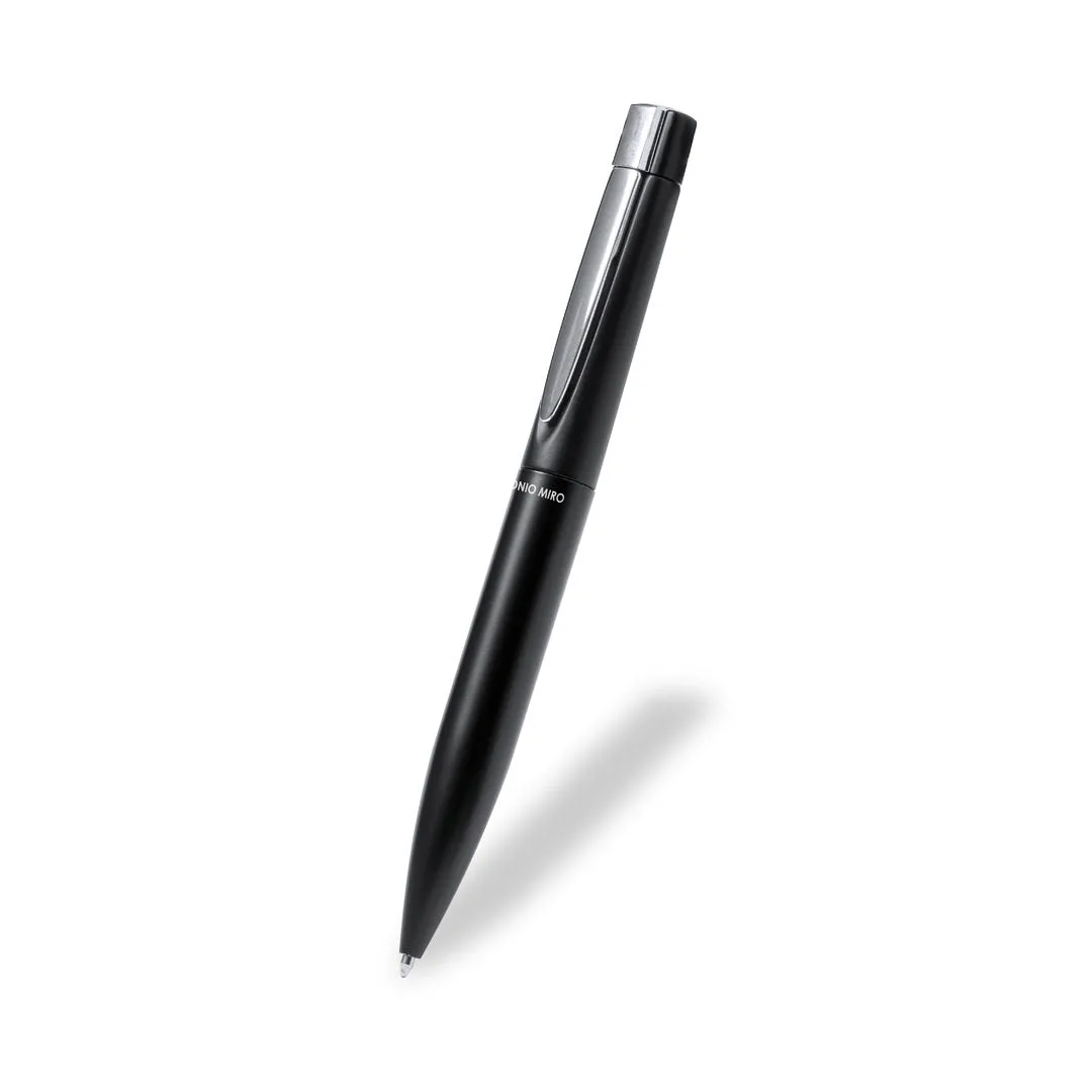 Stylo USB en métal avec une élégante finition mate LIEROK